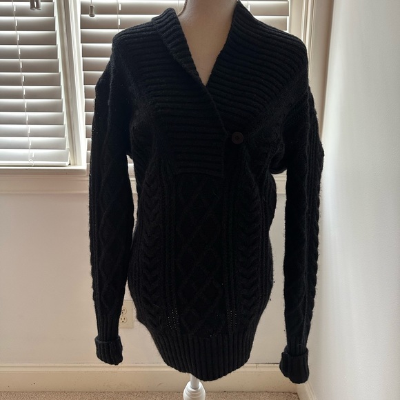 Vince Gray Button Sweater size M - Picture 2 of 5